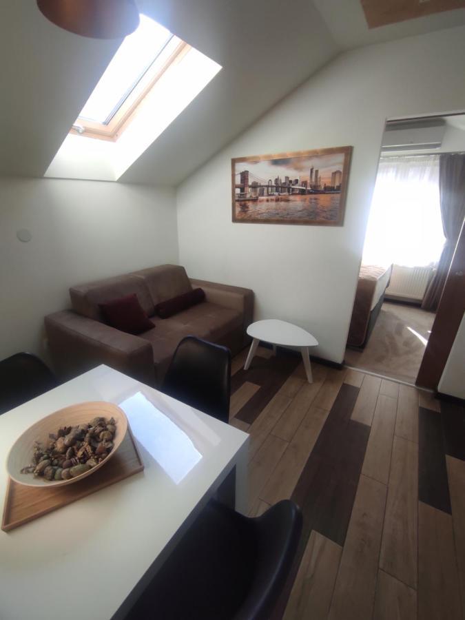 Prima Lux Apartments & Studio Ni 外观 照片