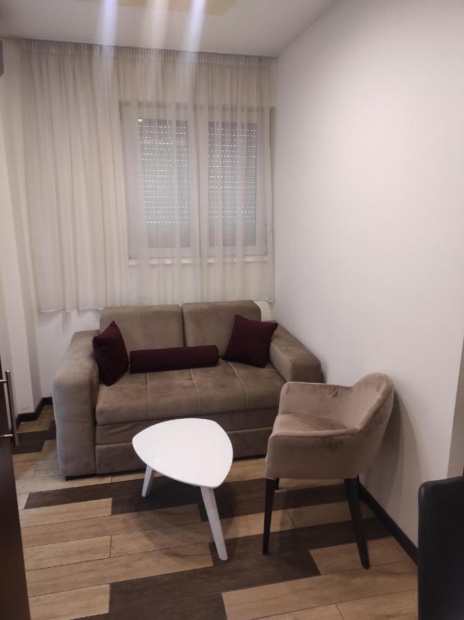 Prima Lux Apartments & Studio Ni 外观 照片