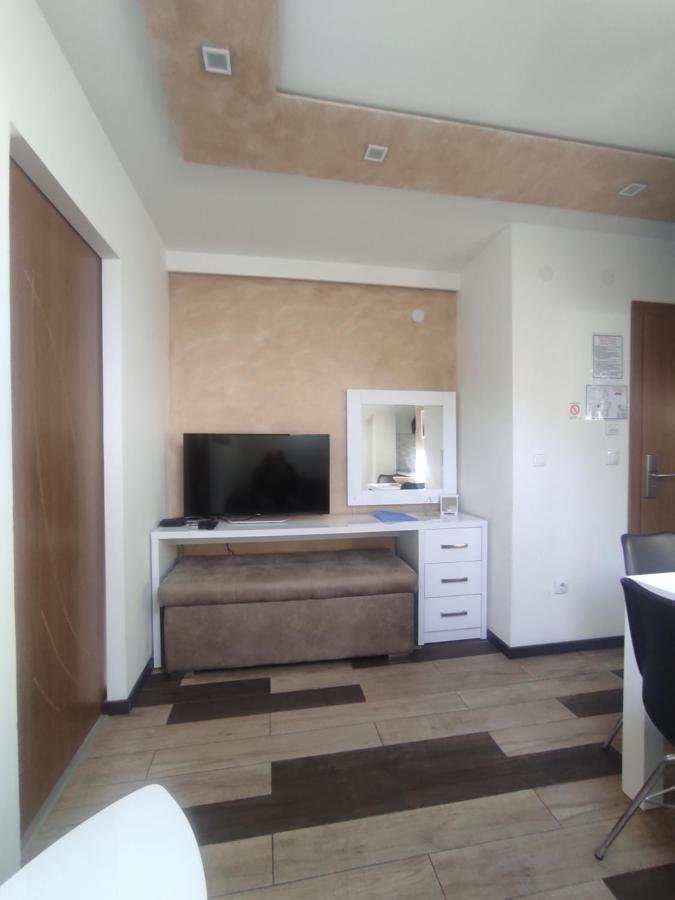 Prima Lux Apartments & Studio Ni 外观 照片
