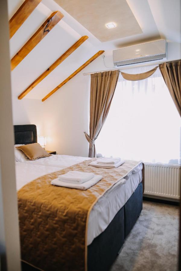Prima Lux Apartments & Studio Ni 外观 照片