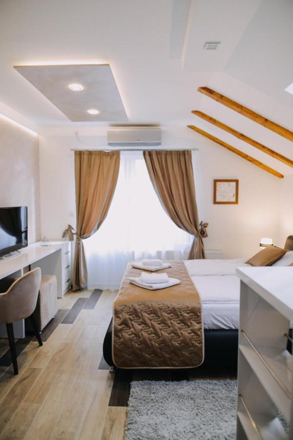 Prima Lux Apartments & Studio Ni 外观 照片